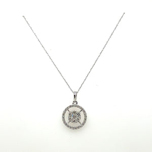 14K White Gold Diamond Pendant Necklace